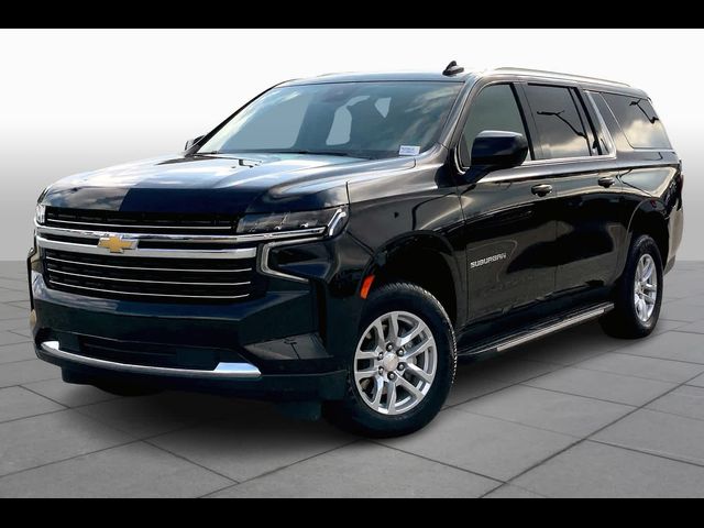 2023 Chevrolet Suburban LT