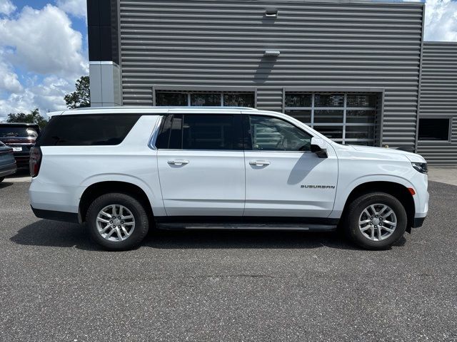 2023 Chevrolet Suburban LT