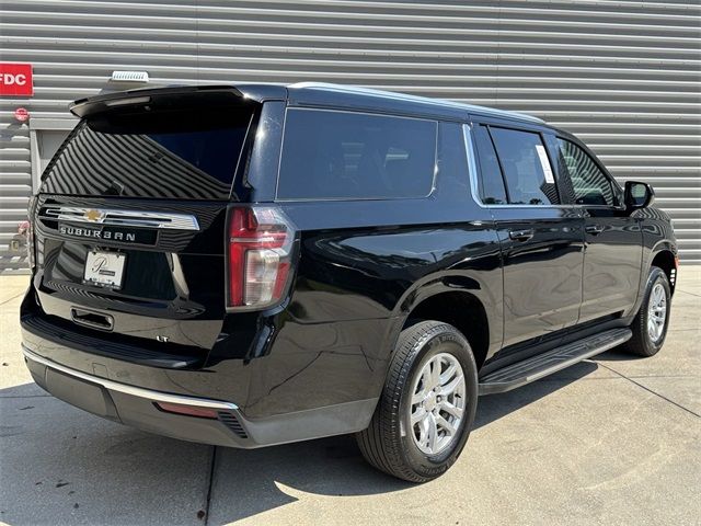 2023 Chevrolet Suburban LT