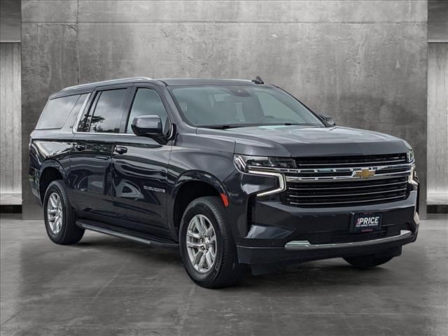 2023 Chevrolet Suburban LT