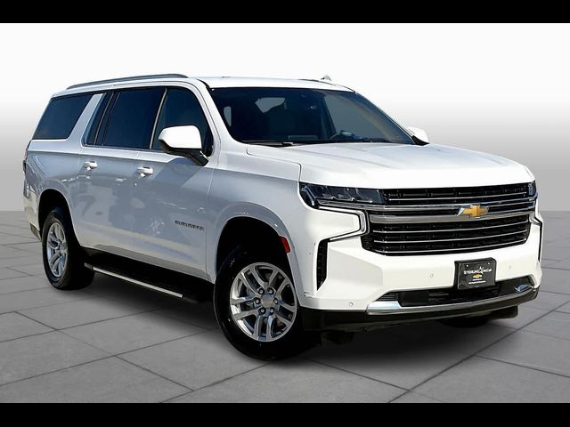 2023 Chevrolet Suburban LT