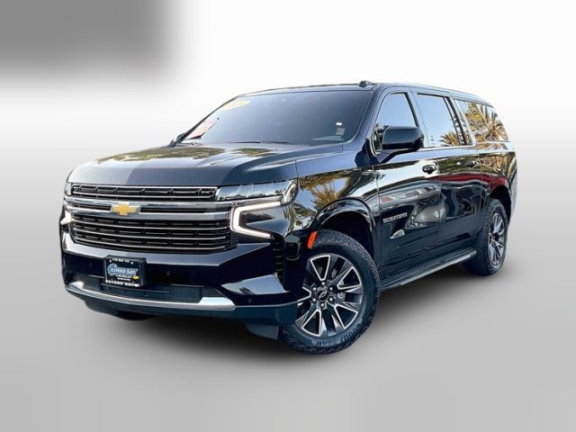 2023 Chevrolet Suburban LT