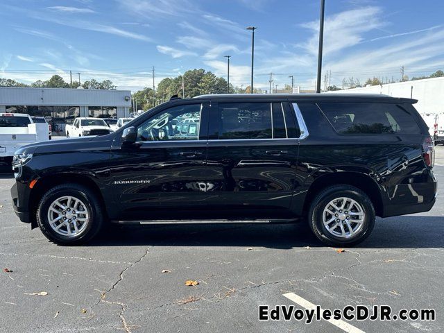 2023 Chevrolet Suburban LT