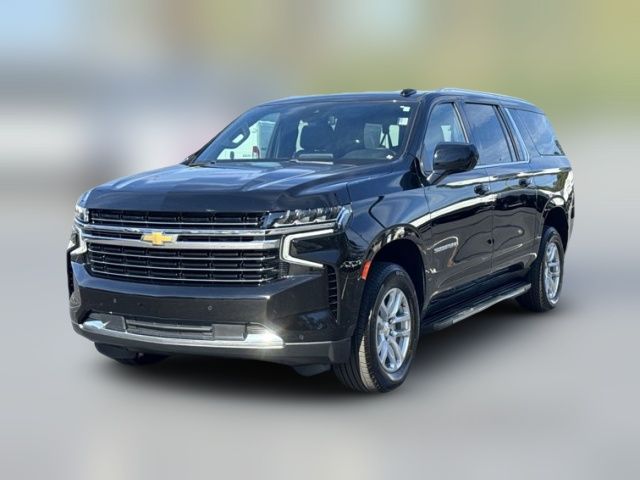 2023 Chevrolet Suburban LT