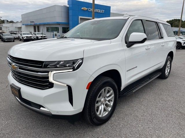 2023 Chevrolet Suburban LT