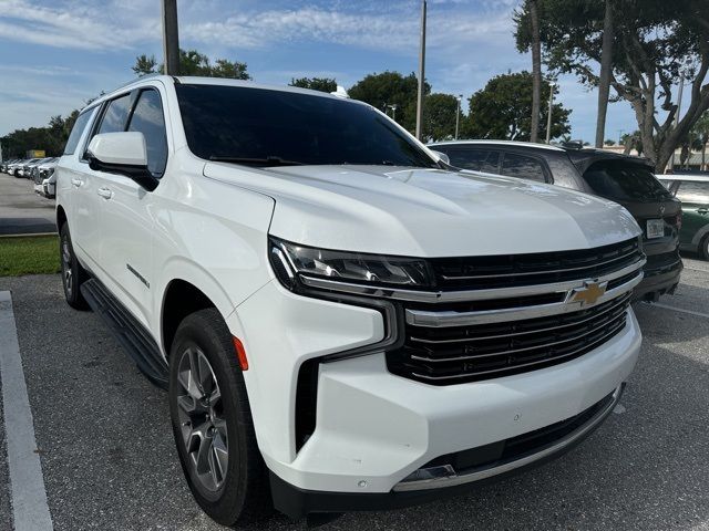 2023 Chevrolet Suburban LT