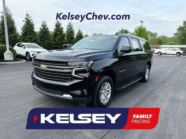 2023 Chevrolet Suburban LT