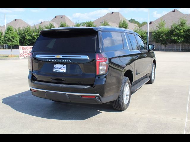 2023 Chevrolet Suburban LT