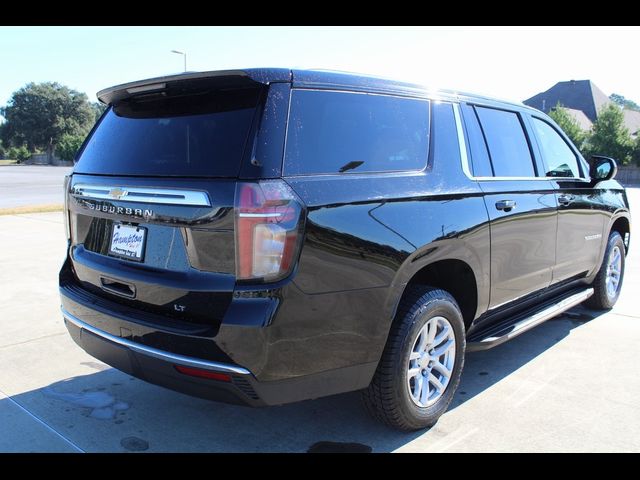 2023 Chevrolet Suburban LT