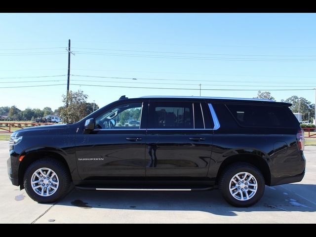 2023 Chevrolet Suburban LT