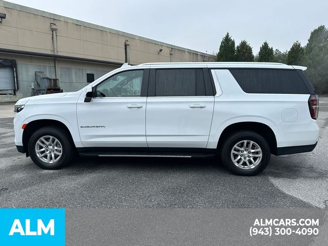 2023 Chevrolet Suburban LT