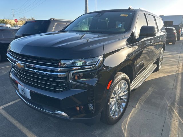 2023 Chevrolet Suburban LT