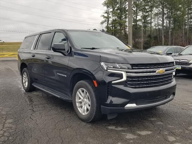 2023 Chevrolet Suburban LT