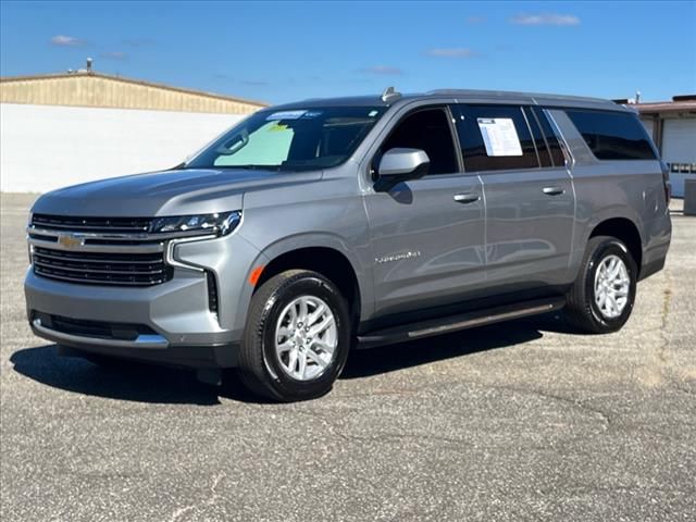 2023 Chevrolet Suburban LT