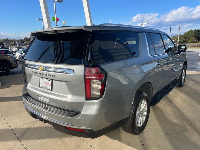 2023 Chevrolet Suburban LT