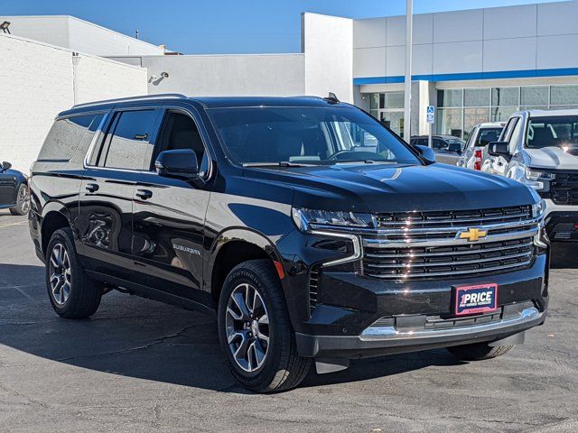 2023 Chevrolet Suburban LT