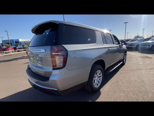 2023 Chevrolet Suburban LT