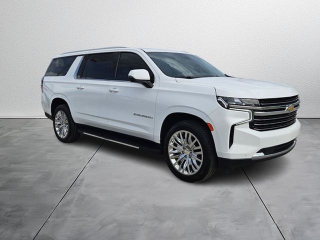 2023 Chevrolet Suburban LT