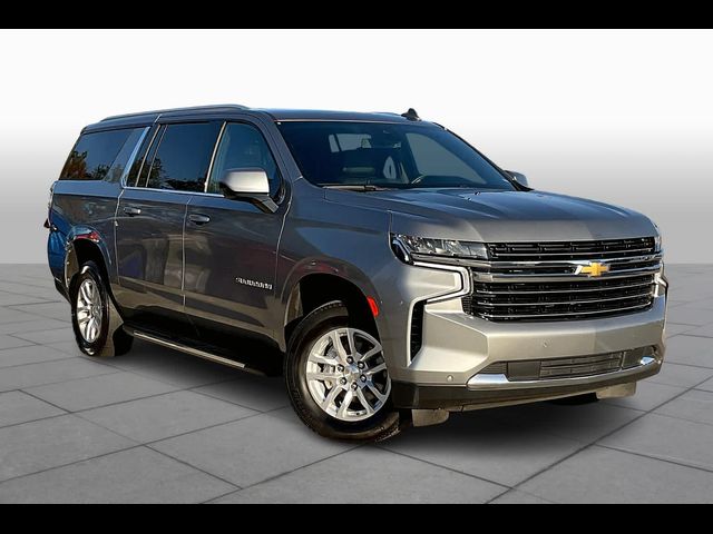 2023 Chevrolet Suburban LT