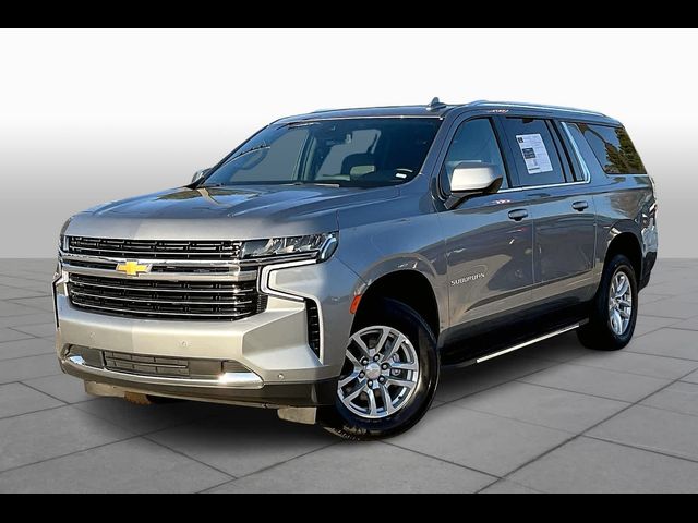 2023 Chevrolet Suburban LT