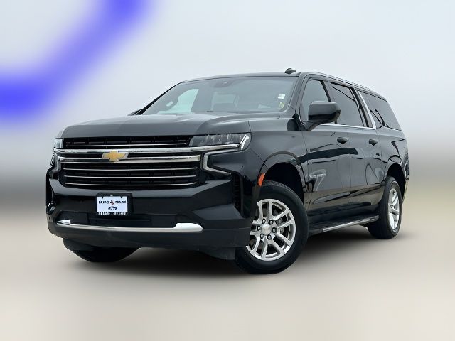 2023 Chevrolet Suburban LT