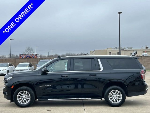 2023 Chevrolet Suburban LT