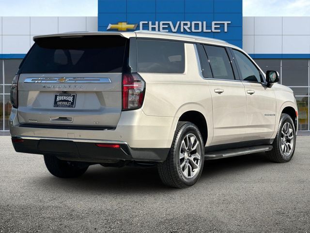 2023 Chevrolet Suburban LT