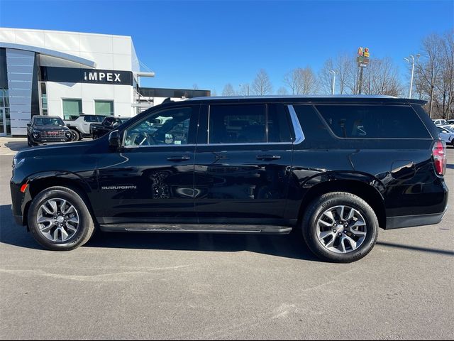 2023 Chevrolet Suburban LT