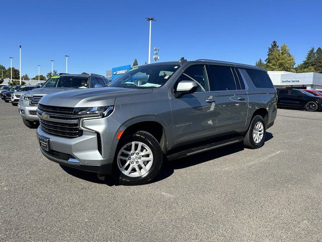 2023 Chevrolet Suburban LT