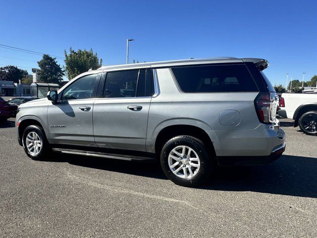 2023 Chevrolet Suburban LT