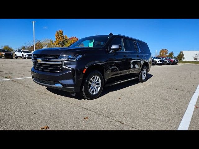 2023 Chevrolet Suburban LT