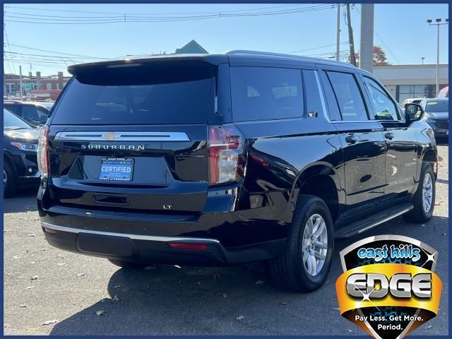 2023 Chevrolet Suburban LT