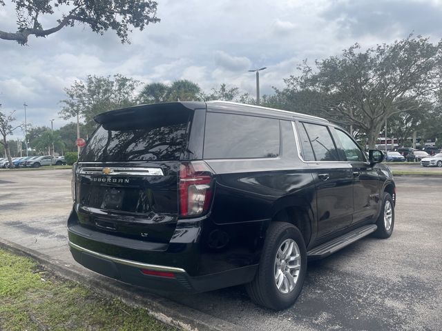 2023 Chevrolet Suburban LT