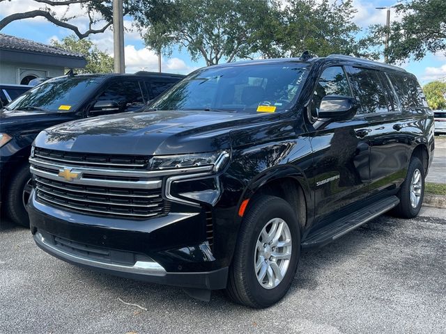 2023 Chevrolet Suburban LT