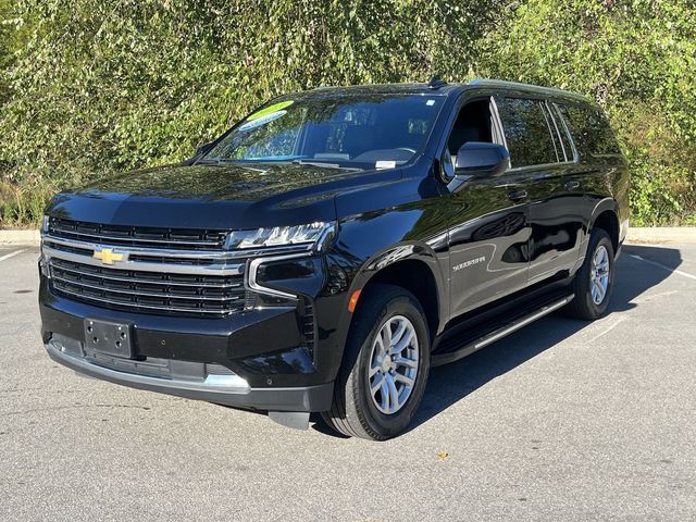 2023 Chevrolet Suburban LT