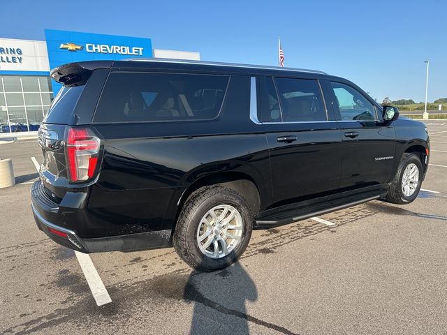 2023 Chevrolet Suburban LT