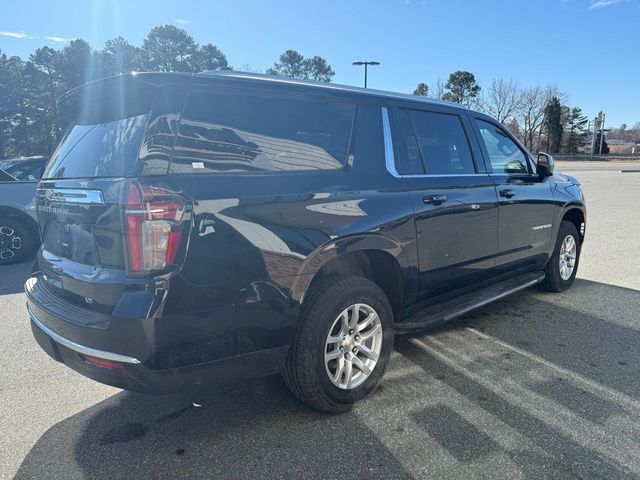 2023 Chevrolet Suburban LT