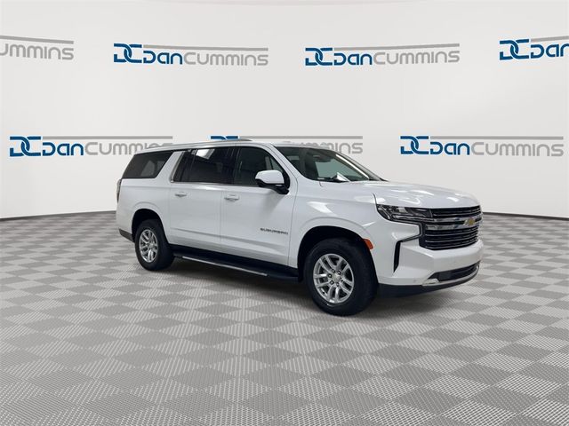 2023 Chevrolet Suburban LT