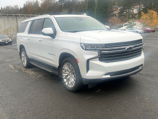 2023 Chevrolet Suburban LT