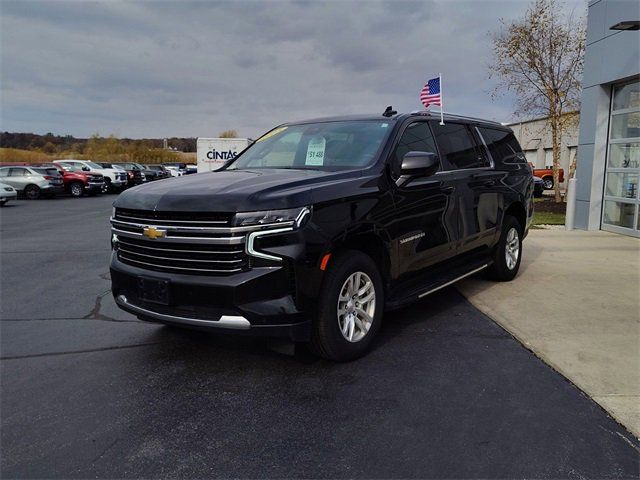 2023 Chevrolet Suburban LT