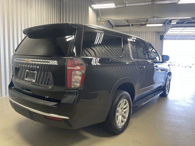 2023 Chevrolet Suburban LT