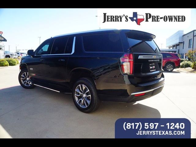 2023 Chevrolet Suburban LT