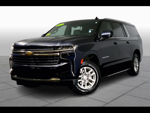 2023 Chevrolet Suburban LT