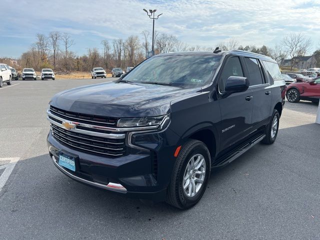 2023 Chevrolet Suburban LT