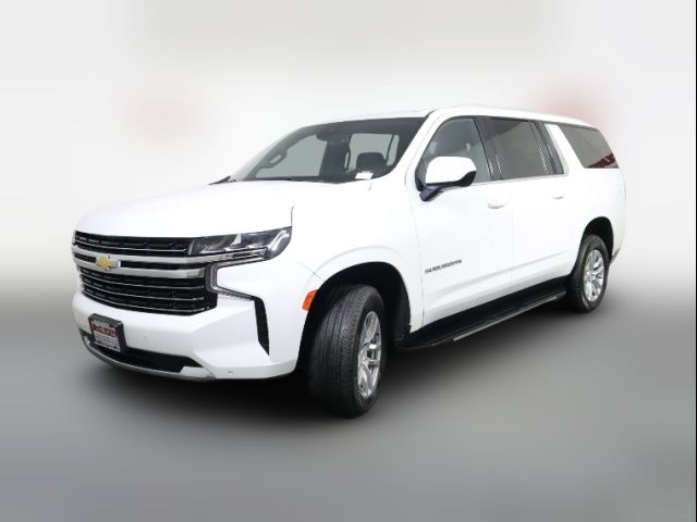 2023 Chevrolet Suburban LT