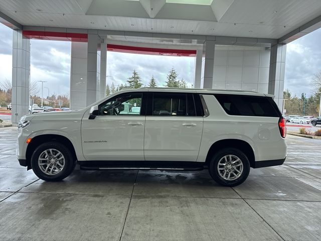 2023 Chevrolet Suburban LT