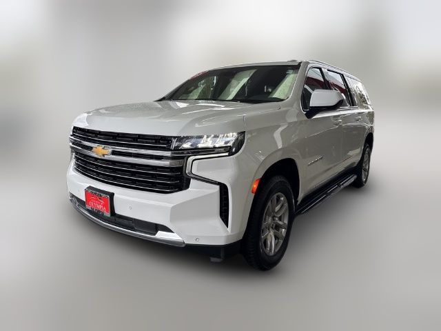 2023 Chevrolet Suburban LT