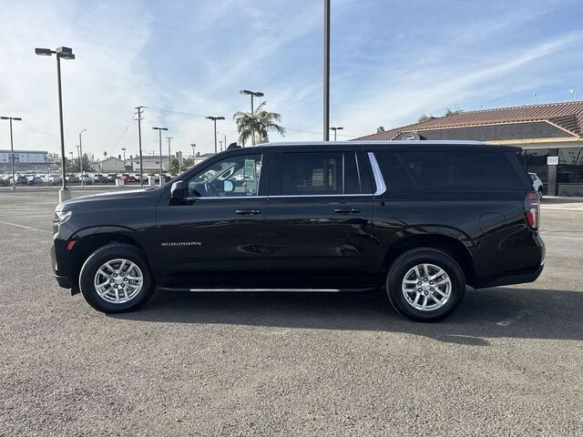 2023 Chevrolet Suburban LT