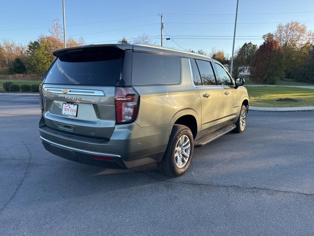 2023 Chevrolet Suburban LT