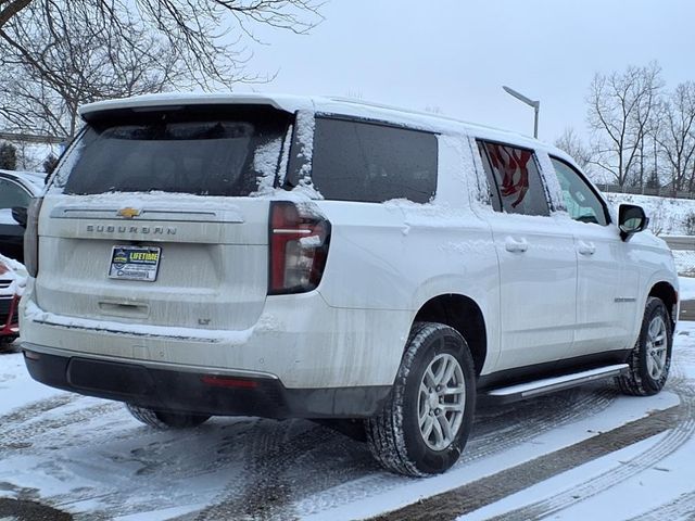 2023 Chevrolet Suburban LT